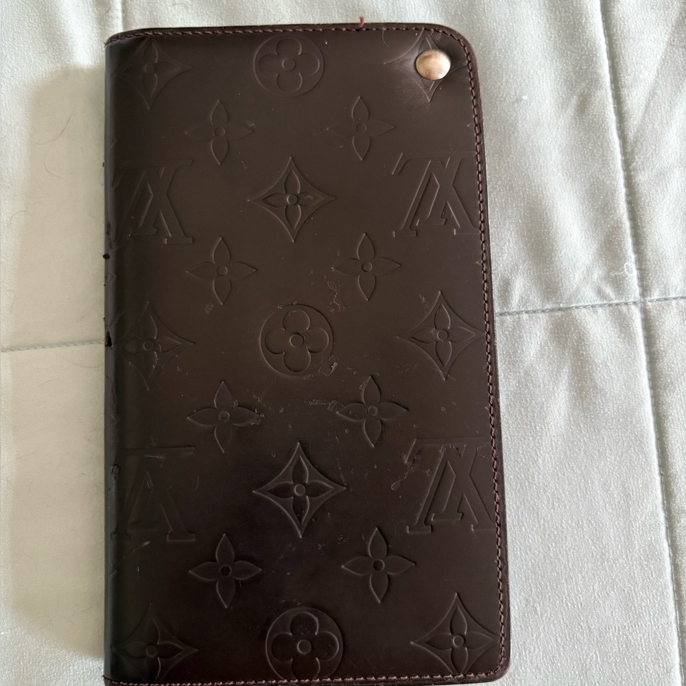 Louis Vuitton trifold wallet